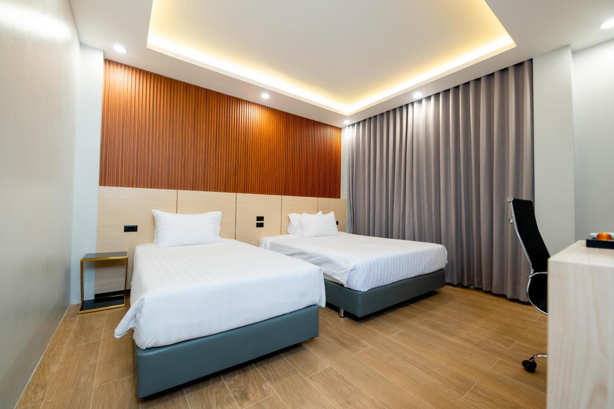 Tobedzz Hotel Ranong Exteriör bild